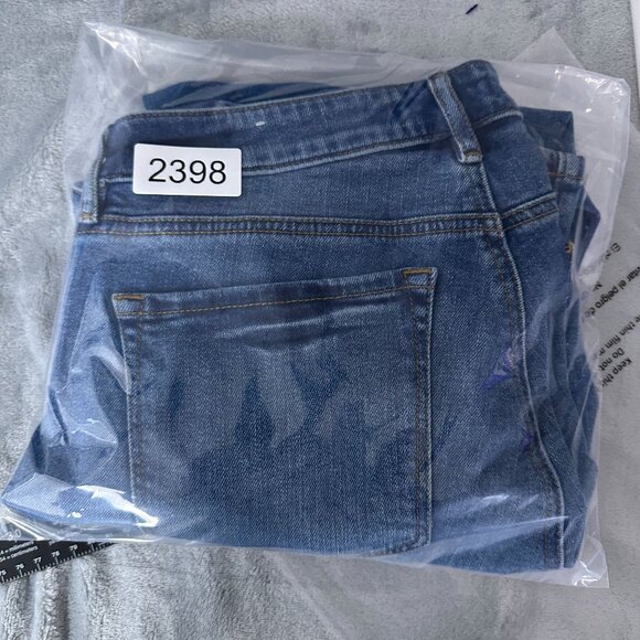 Ann Taylor Loft Curvy Kick Crop Jeans Women Size 30/10 Mid Rise Medium Wash Blue - Picture 13 of 13